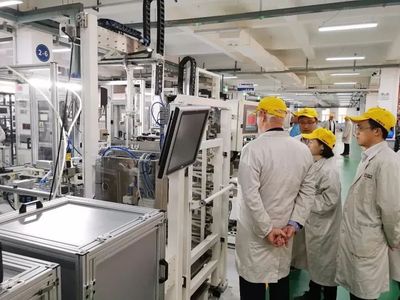 在科幻大片中才出现的工作场景 在这家企业你就能看到!